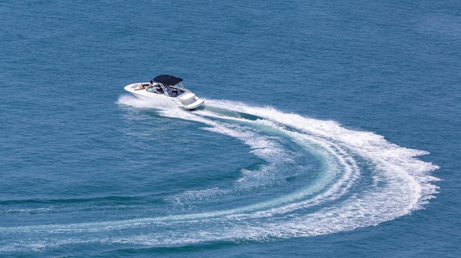 Un bateau