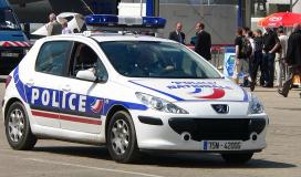 Une voiture de la police française